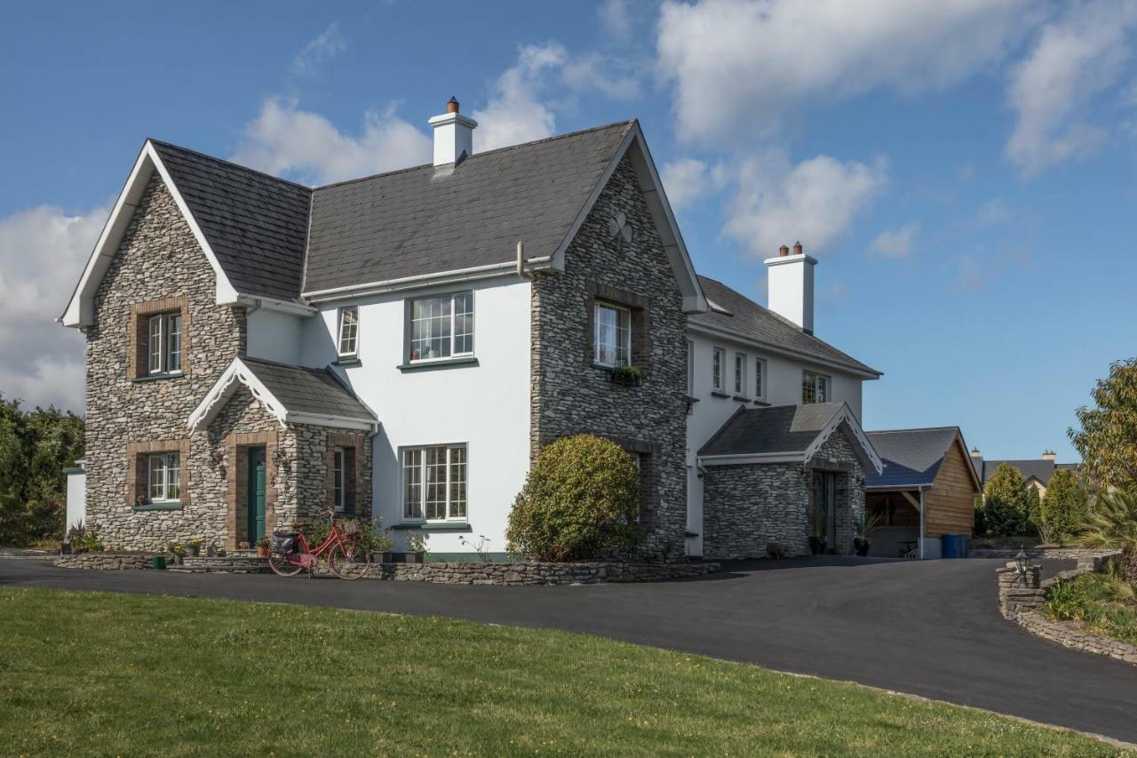 Hotel The Happy Pig Kenmare Exterior foto